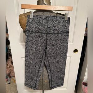 Lululemon cropped wunder under leggings